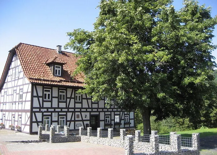 Отель Weisses Ross Garni 3*