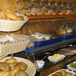 Weisses Ross Garni Hotel